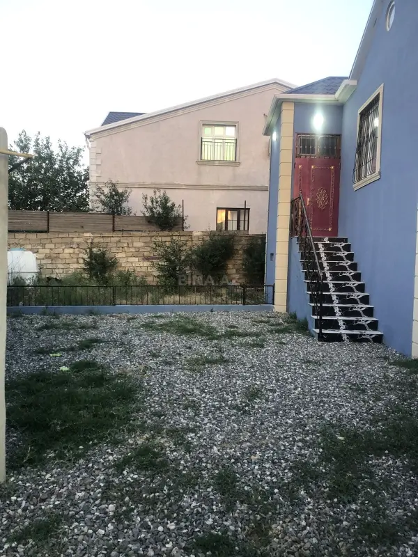 Satılır 3 otaqlı həyət evi 105 m²