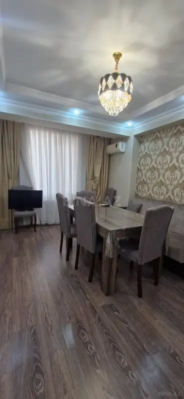 Satılır 2 otaqlı mənzil 40.5 m²