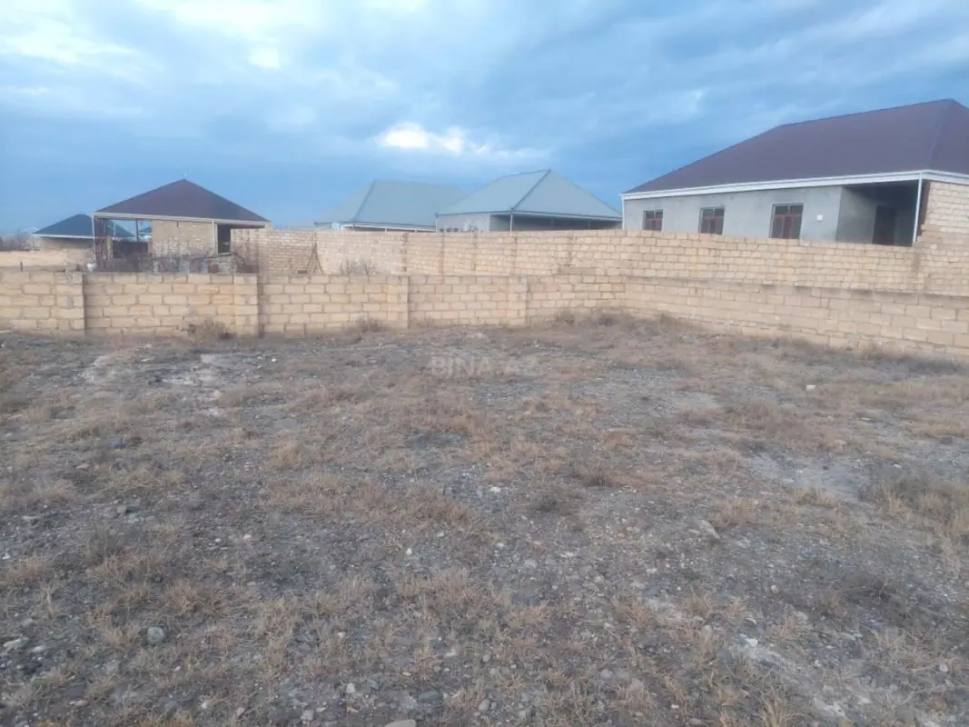 Satılır torpaq sahəsi 6 m²