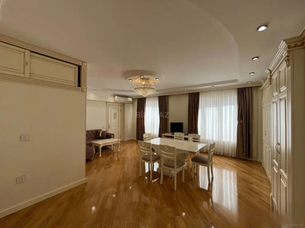 Satılır 1 otaqlı mənzil 52 m²