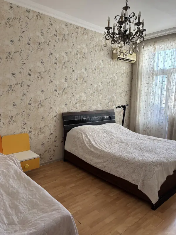 Satılır 1 otaqlı mənzil 54 m²