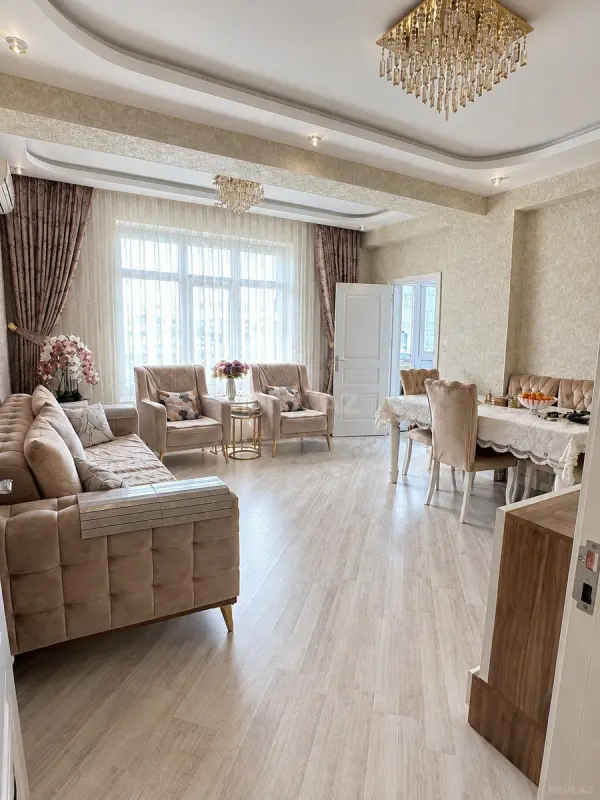 Satılır 3 otaqlı mənzil 91 m²