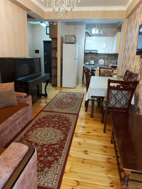 Kirayə verilir 2 otaqlı mənzil 56 m²