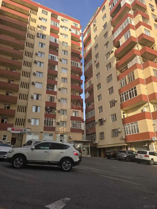 Satılır obyekt 60 m²