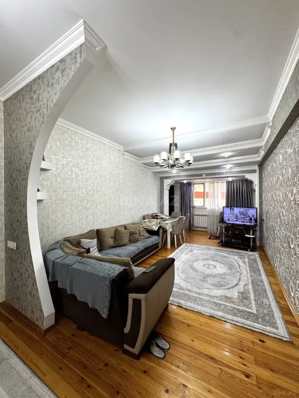 Satılır 3 otaqlı mənzil 88 m²
