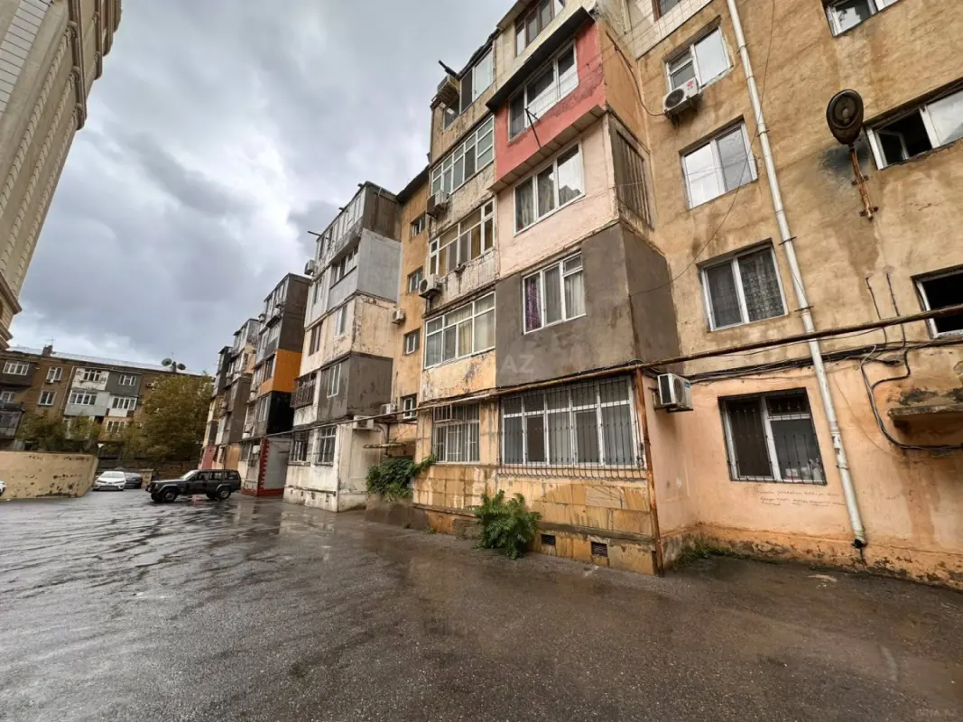 Satılır 3 otaqlı mənzil 75 m²
