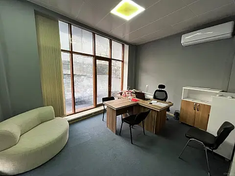 Kirayə verilir 2 otaqlı ofis 50 m² — Bakı, Nərimanov 2 otaq 50.00 m²
