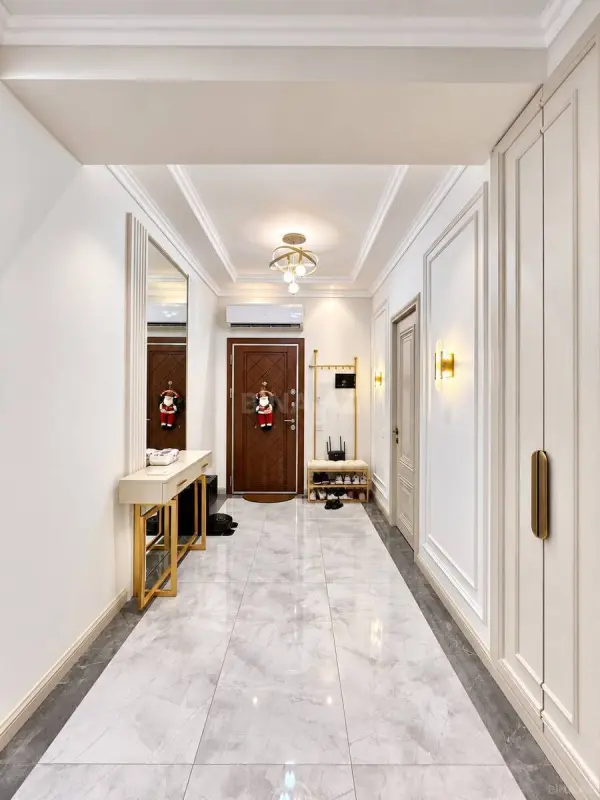 Satılır 2 otaqlı mənzil 70 m²