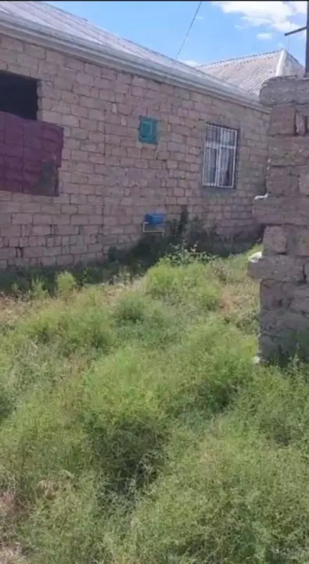 Satılır 3 otaqlı həyət evi 90 m²