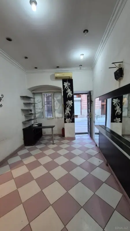 Satılır obyekt 20 m²