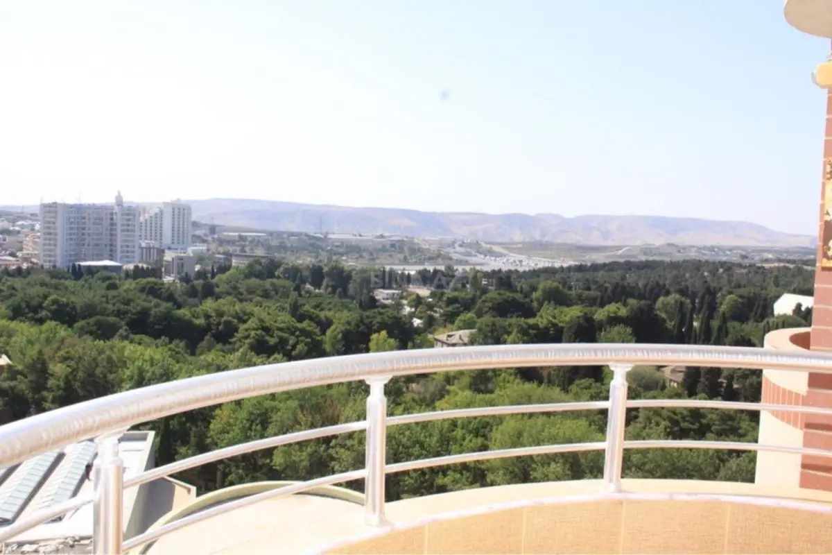 Kirayə verilir 3 otaqlı mənzil 140 m²