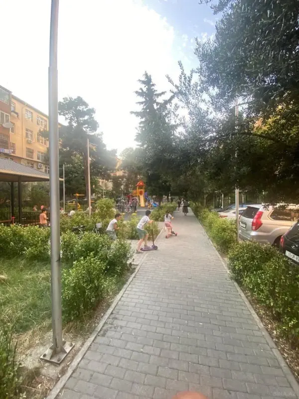 Satılır 2 otaqlı mənzil 45 m²