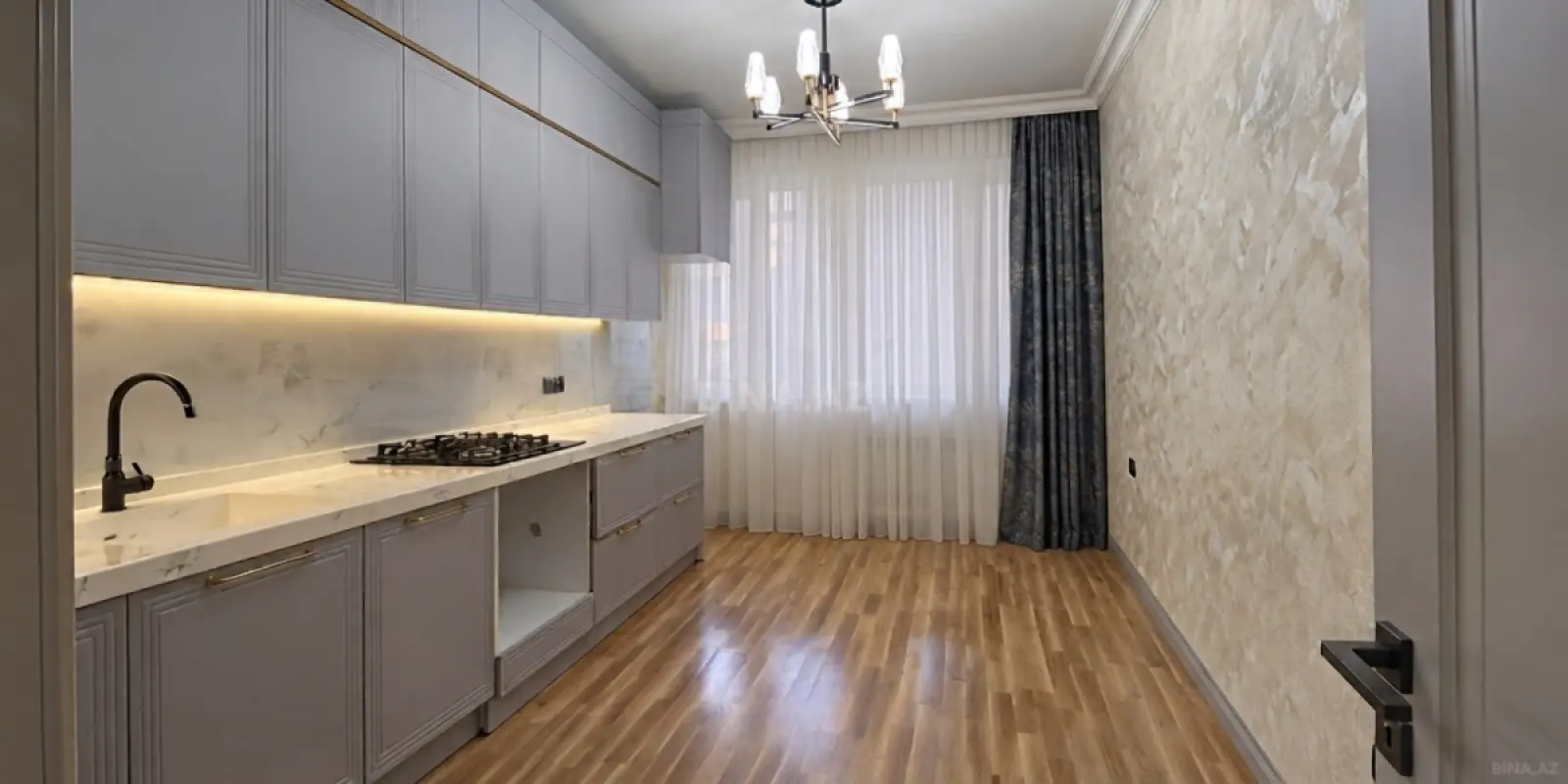 Satılır 2 otaqlı mənzil 85 m²