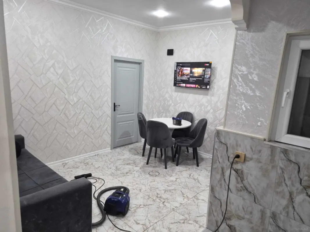 Kirayə verilir 2 otaqlı həyət evi 80 m²