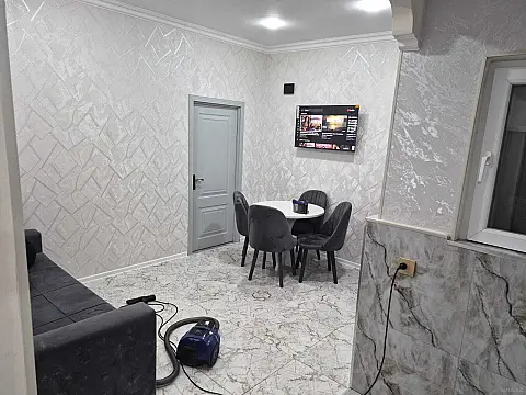 Kirayə verilir 2 otaqlı həyət evi 80 m² — Bakı, Həzi Aslanov qəs. 2 otaq 80.00 m²