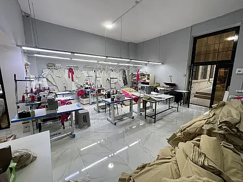Kirayə verilir obyekt 343 m² — Bakı 343.00 m²