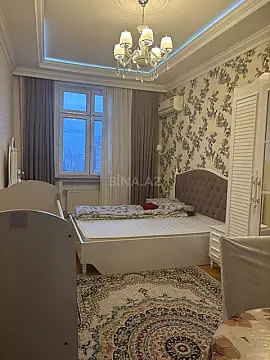 Kirayə verilir 4 otaqlı mənzil 120 m² — Bakı, Nizami 4 otaq 120.00 m²