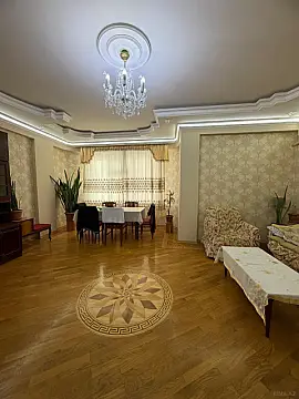 Satılır 3 otaqlı mənzil 125 m² — Bakı, İnşaatçılar 3 otaq 125.00 m²