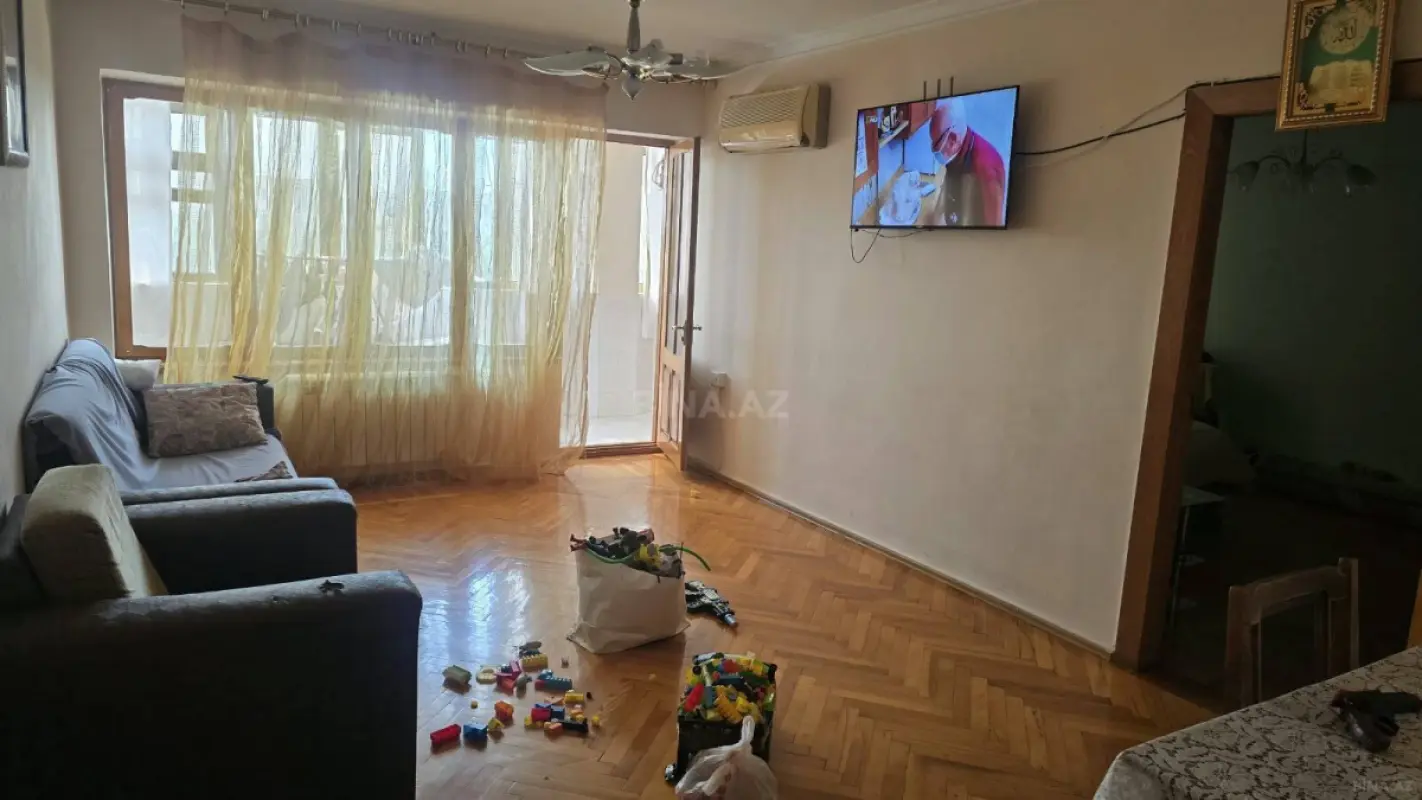 Kirayə verilir 3 otaqlı mənzil 95 m²