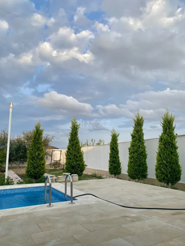 Satılır 3 otaqlı həyət evi 95 m²