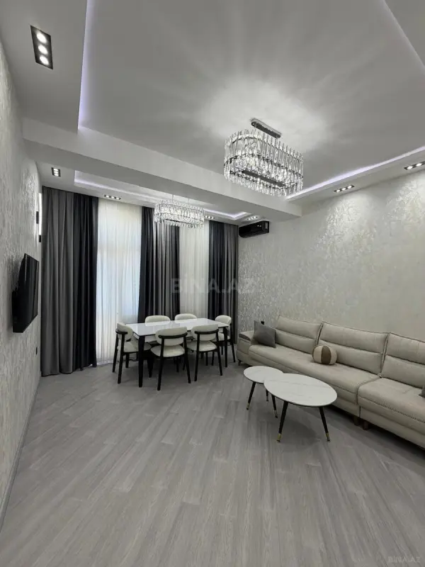 Satılır 2 otaqlı mənzil 80 m²
