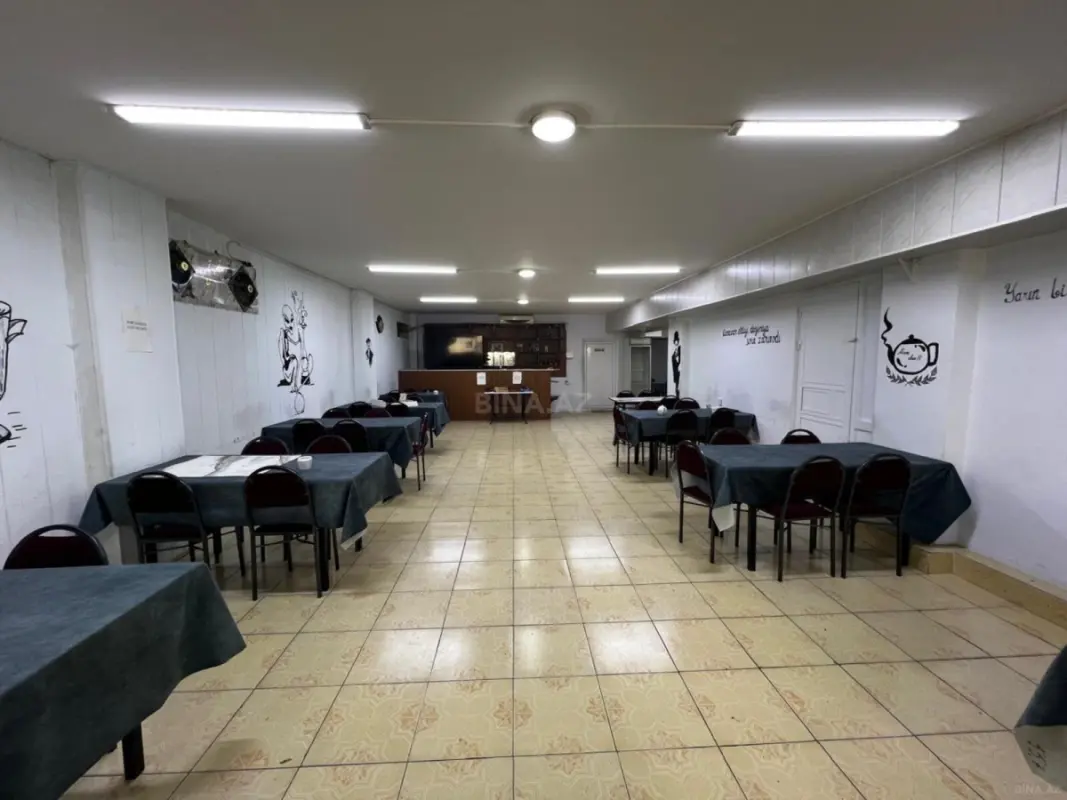 Satılır obyekt 240 m²