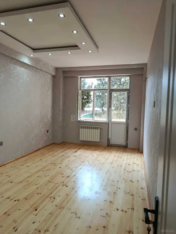 Kirayə verilir 3 otaqlı mənzil 125 m²