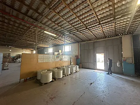 Kirayə verilir obyekt 1700 m² — Bakı 1700.00 m²