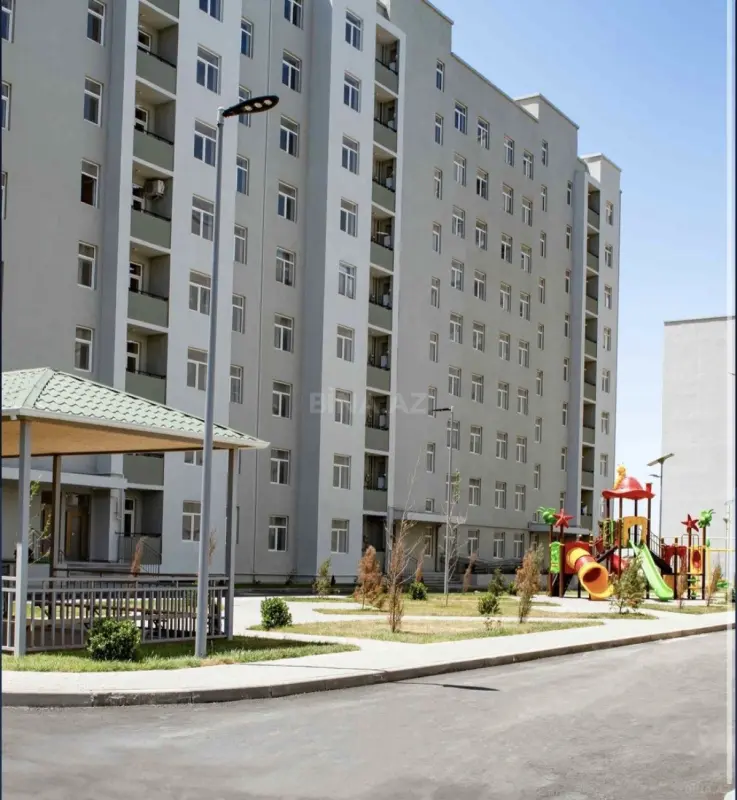 Satılır 4 otaqlı mənzil 99 m²