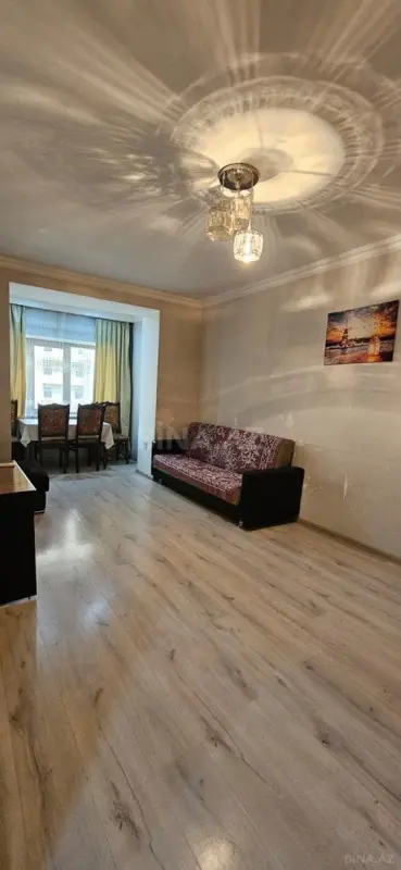 Satılır 2 otaqlı mənzil 44 m²