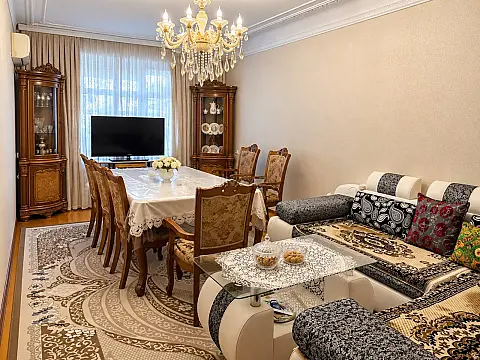 Satılır 5 otaqlı mənzil 125 m² — Bakı, Əhmədli 5 otaq 125.00 m²