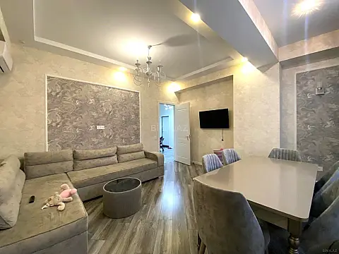 Kirayə verilir 2 otaqlı mənzil 85 m² — Bakı 2 otaq 85.00 m²