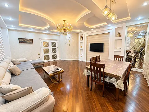 Kirayə verilir 4 otaqlı mənzil 200 m² — Bakı, Xətai 4 otaq 200.00 m²