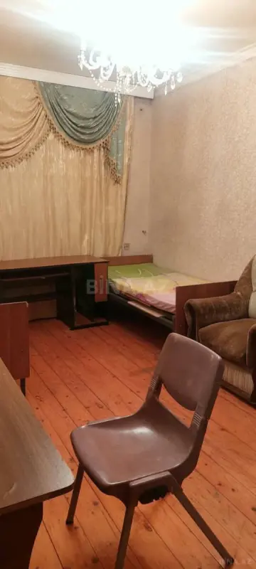 Kirayə verilir 2 otaqlı mənzil 66 m²