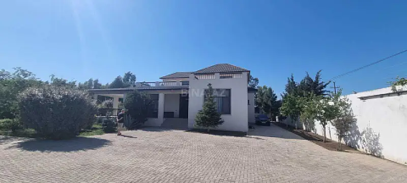 Kirayə verilir 4 otaqlı həyət evi 150 m² — Bakı, Şüvəlan 4 otaq 150.00 m²