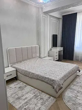 Kirayə verilir 2 otaqlı mənzil 80 m² — Bakı 2 otaq 80.00 m²