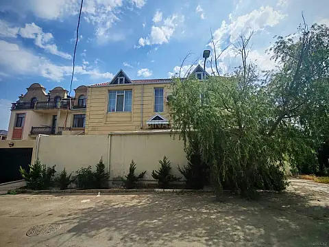 Satılır 4 otaqlı həyət evi 167 m² — Bakı, Badamdar 4 otaq 167.00 m²