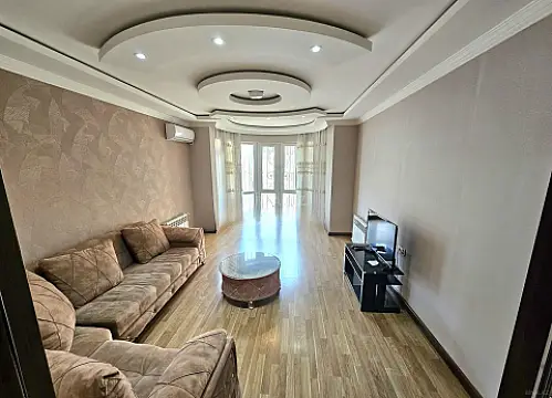 Satılır 3 otaqlı mənzil 100 m² — Bakı 3 otaq 100.00 m²