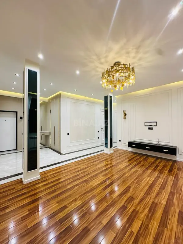 Satılır 2 otaqlı mənzil 85 m²
