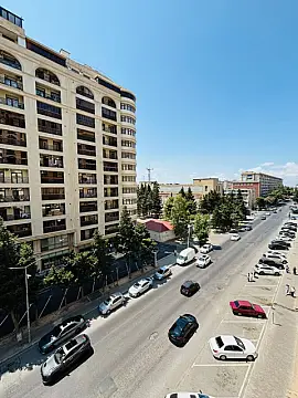 Satılır 3 otaqlı mənzil 92 m² — Bakı, Bakıxanov 3 otaq 92.00 m²