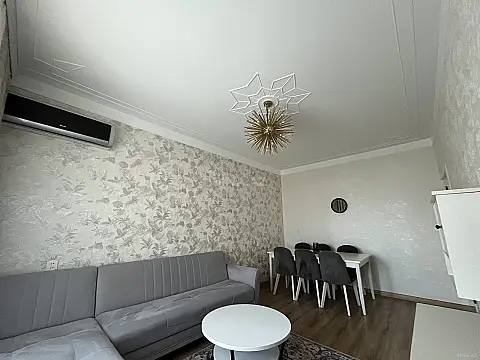 Satılır 2 otaqlı mənzil 60 m² — Bakı, 9-cu mikrorayon 2 otaq 60.00 m²