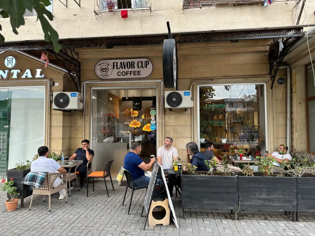 Satılır obyekt 75 m²