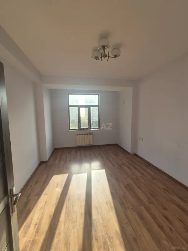 Satılır 3 otaqlı mənzil 104 m²