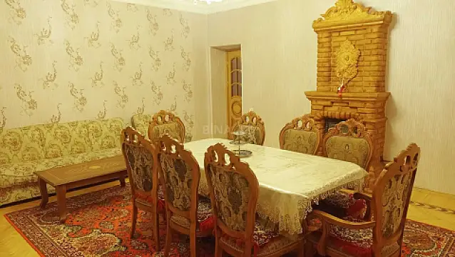 Kirayə verilir 4 otaqlı mənzil 120 m² — Bakı, Nərimanov 4 otaq 120.00 m²