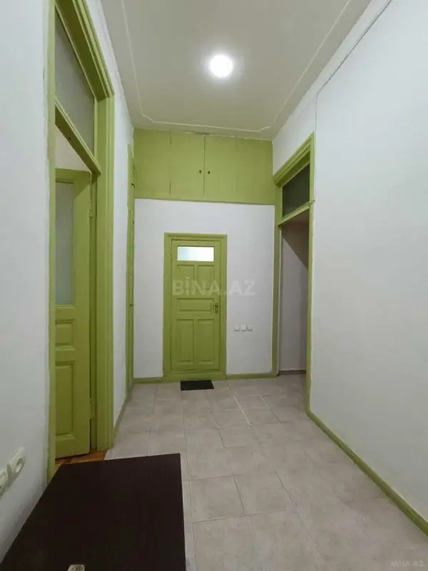 Kirayə verilir 2 otaqlı ofis 55 m²