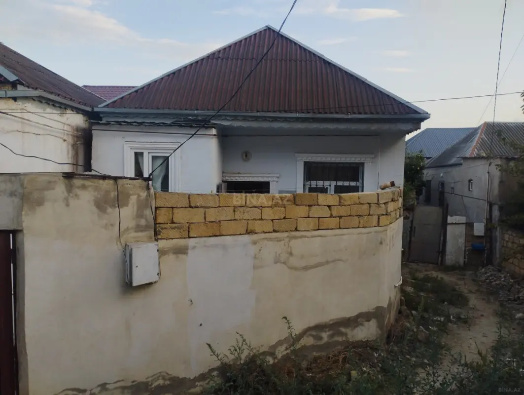 Satılır 2 otaqlı həyət evi 55 m²