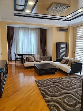 Kirayə verilir 4 otaqlı mənzil 200 m² — Bakı 4 otaq 200.00 m²
