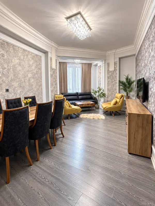 Kirayə verilir 3 otaqlı mənzil 170 m²