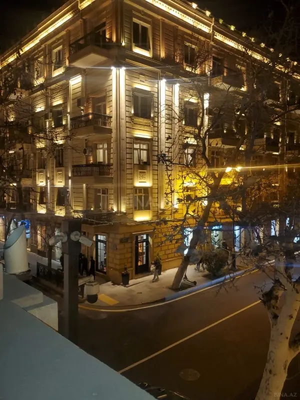 Kirayə verilir 2 otaqlı mənzil 70 m²