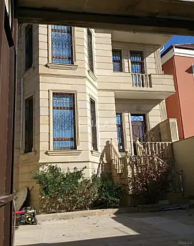 Kirayə verilir 4 otaqlı həyət evi 250 m² — Bakı, Badamdar 4 otaq 250.00 m²